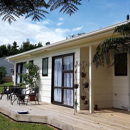Vinegar Hill Bed and Breakfast Kauri Esterno foto